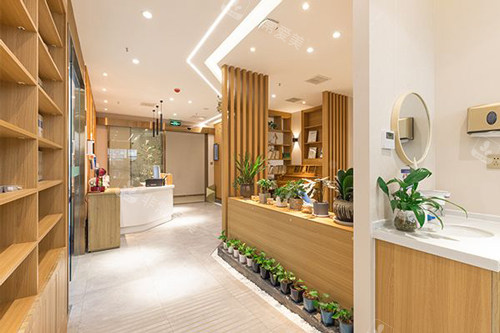 武汉宜新口腔大厅图