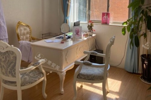 曲靖韩美整形面诊室