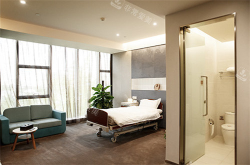 昆明藝星醫(yī)療美容醫(yī)院病房