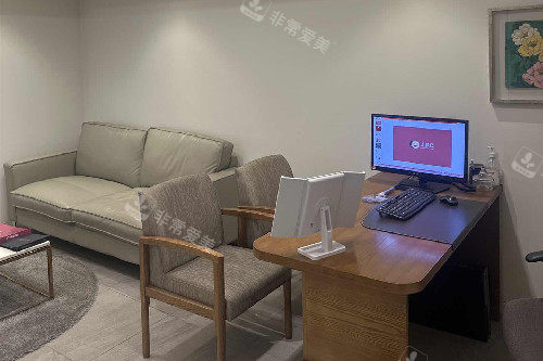 韩国JF皮肤科面诊室