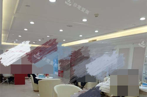 北京美莱医疗美容医院大厅休息区