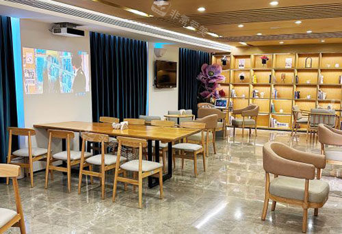 北京美莱医疗美容大厅休息区