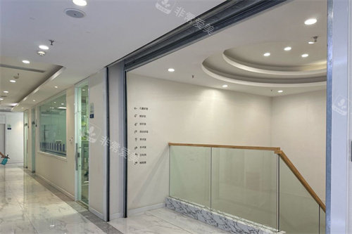昆明竹子口腔楼梯间
