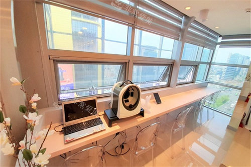 韩国healiv希里芙皮肤科等待区