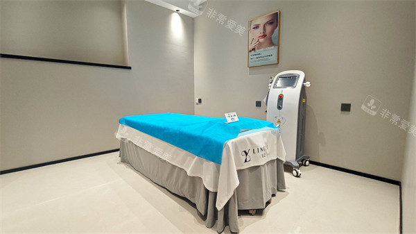 哈爾濱領藝醫(yī)療美容2樓治療室環(huán)境展示圖