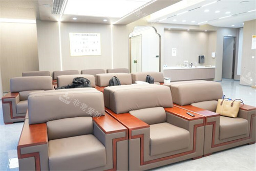 深圳莞嘉口腔休息区展示