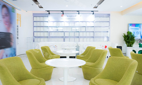 深圳美莱口腔大厅等待区 深圳美莱口腔大厅等待区