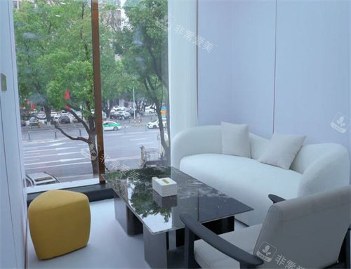 九江楠山口腔休息区