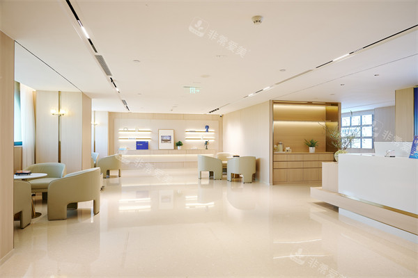 南宁柏乐口腔南湖总院大厅环境一览