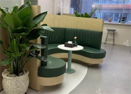 广州军美医疗美容医院休息区 广州军美医疗美容医院休息区