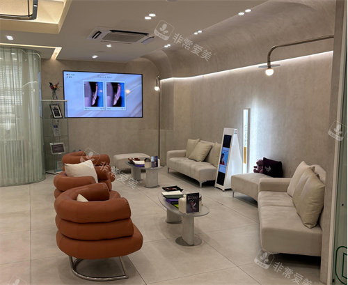 韩国Baid皮肤科休息区环境图 韩国Baid皮肤科休息区环境图