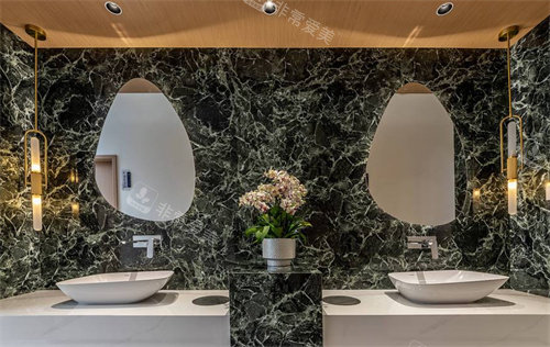 昆明悦之美医疗美容洗漱区