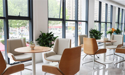 合肥慧视眼科医院等待