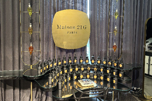 韩国GD皮肤科候诊区