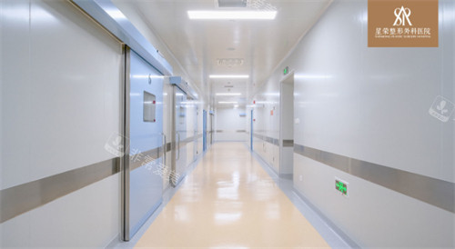 重庆星荣整形外科医院走廊环境