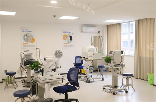 赣州普瑞眼科检查室