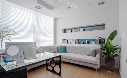 长沙爱思特整形面诊室示意图