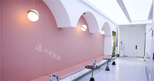 青岛博士医疗美容休息