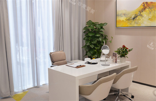 南京艺星医疗美容门诊部商谈室