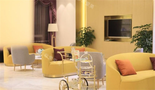 南京美莱医疗美容大厅等待区