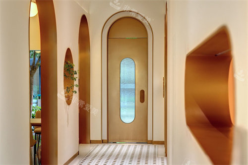 郑州轻零医疗美容走廊