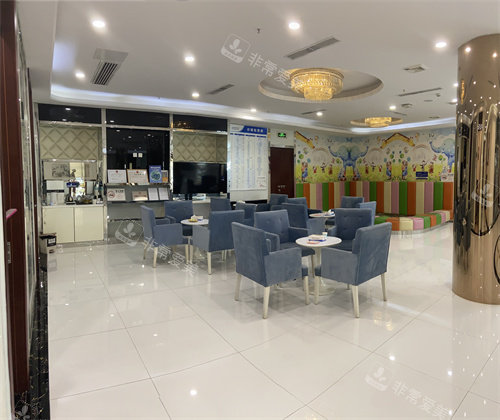 长沙柏瑞口腔医院雨花亭门诊部 (6)