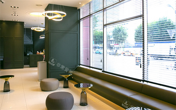 韩国she‘s heal医院等候区环境