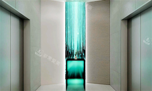 韩国Rejuel丽珠尔皮肤科江南店电梯入口 韩国Rejuel丽珠尔皮肤科江南店电梯入口