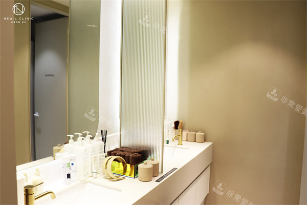 韩国圣水newlline皮肤科洗手间