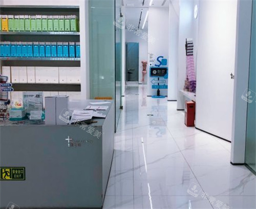 西安颜即铂澜医疗美容走廊