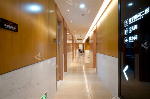 重庆当代整形外科医院楼道