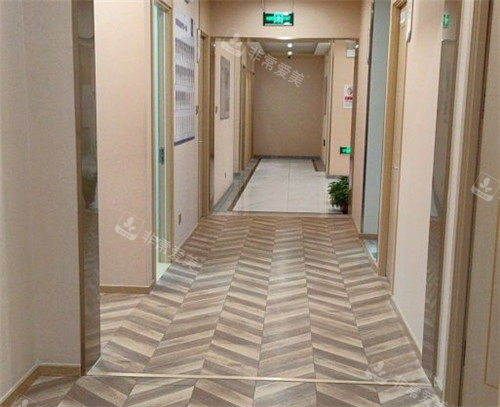 沈阳碧莲盛植发走廊环境