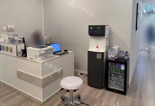 上海德琳整形饮水机示意图