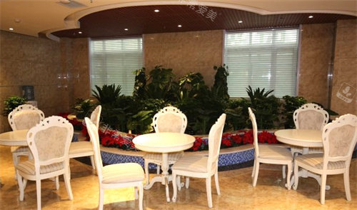 西宁时光整形休息区