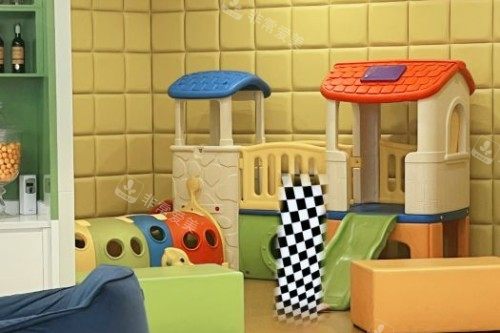 汕头汕美口腔儿童游玩区