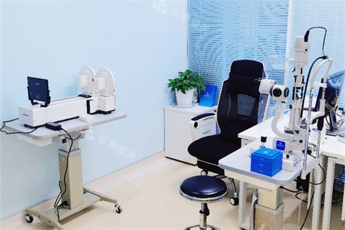 石家庄麦迪格眼科医院检查室
