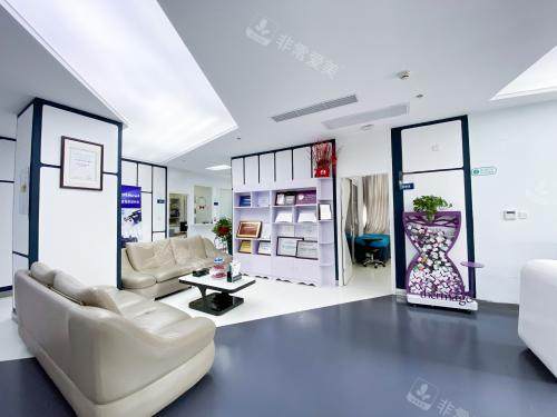 北京小忠丽格京顺医美2楼休息区