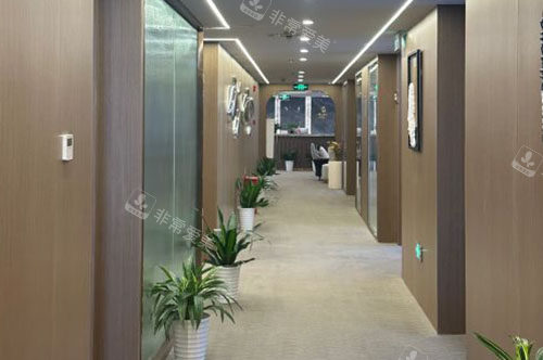 南京华美整形走廊环境图