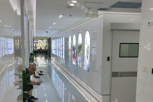 东营百年口腔走廊图