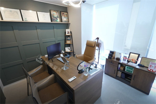 韩国千芊妍女性医院问诊室2