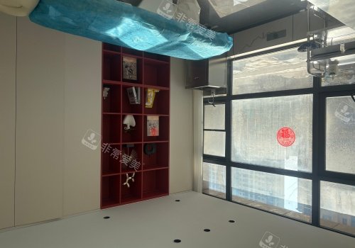 信阳天睿轻医美罗山诊所治疗室环境