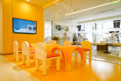 桂林柏乐口腔休息区环境 (2)