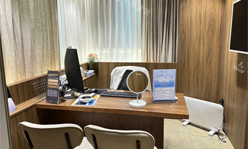 韩国Reyou皮肤科诊室图