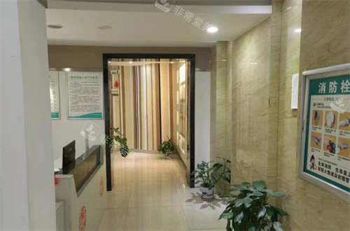 南昌中山皮肤医院走廊