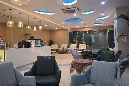 常州泽明眼科医院休息区环境图