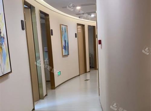 台州艺星整形医院走廊