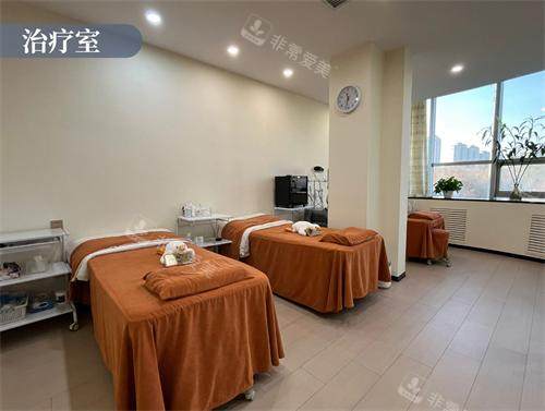 乌鲁木齐佳都俏臣医疗美容治疗室环境