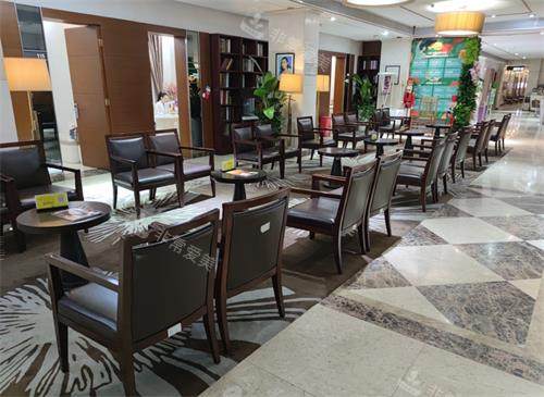 深圳阳光整形大厅图