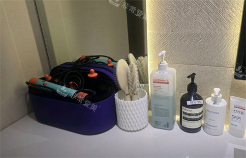 PPOSONG皮肤科局部环境