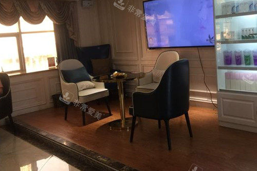 洛阳孔繁荣整形内部一角环境